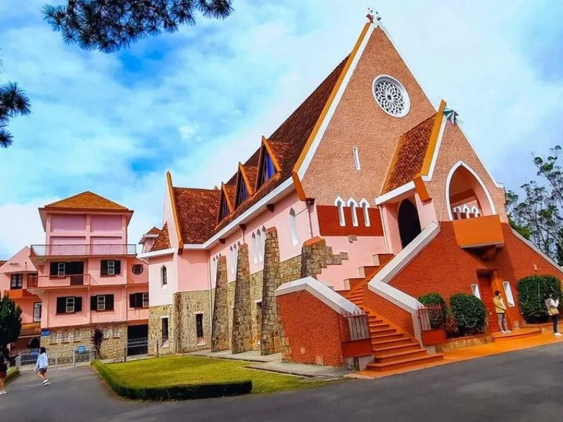 Domaine de Marie Church