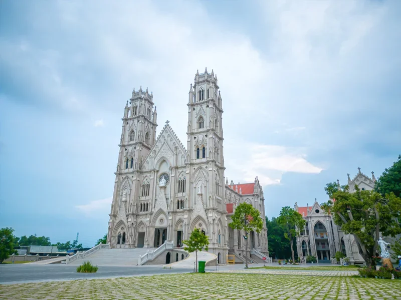 Song Vinh Church